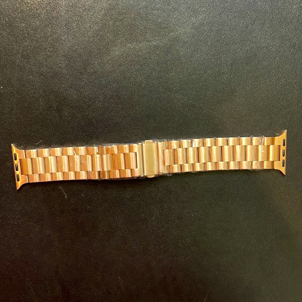 Rose gold Apple Watch band size 38 41 mm new